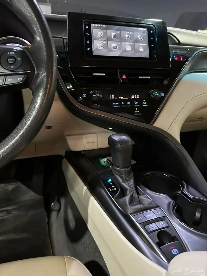 تويوتا كامري 2022 هايبرد 11