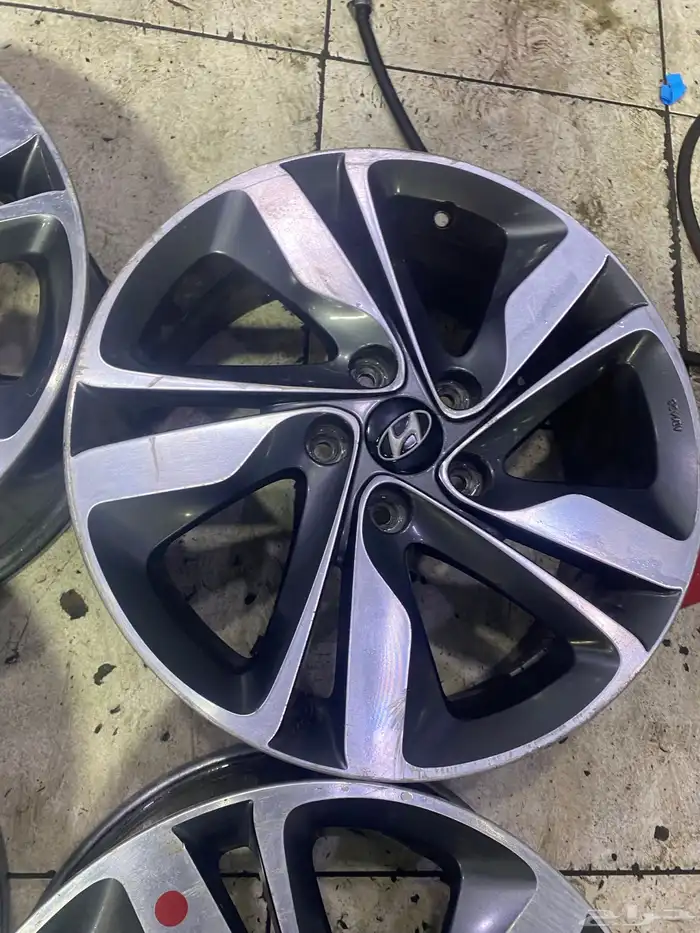 طقم  جنوط النترا 2015 مقاس 17 أصلية وكالة 2