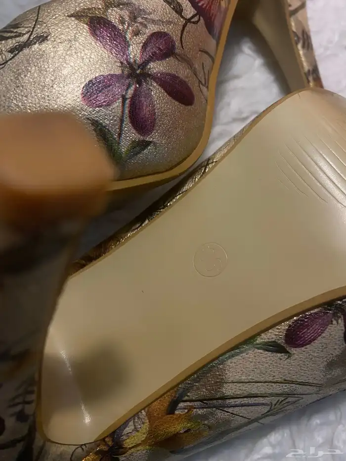 9 احذيه بسعر مغري 12