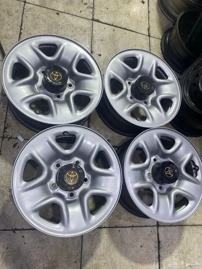 طقم جنوط ديازل 7 هنش مقاس 17 اصليه وكاله معا أكوابها 4