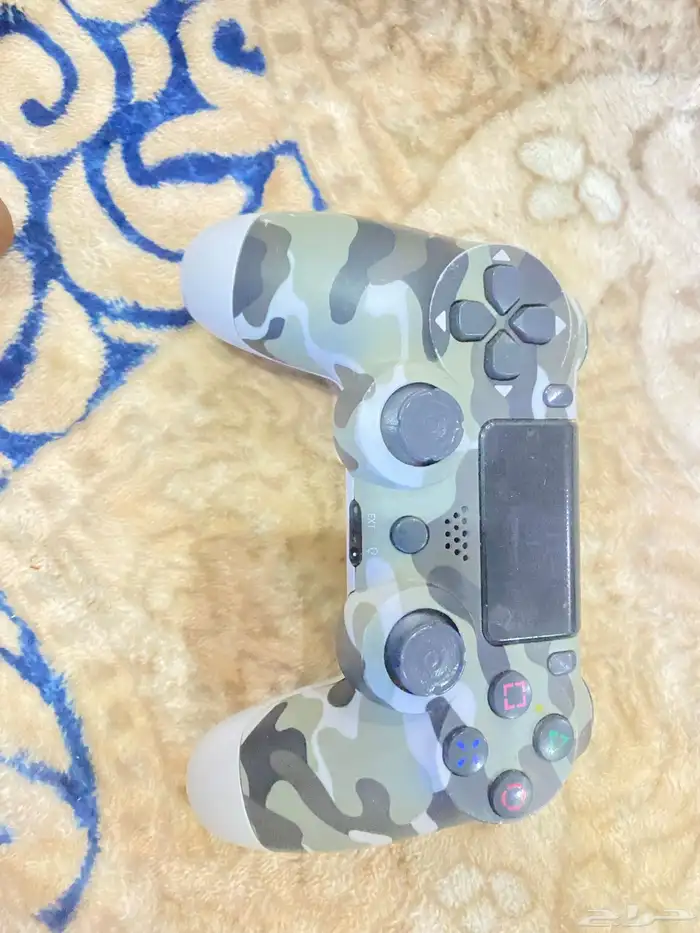 يدات سوني 4 للبيع العدد 4 للبيع 6