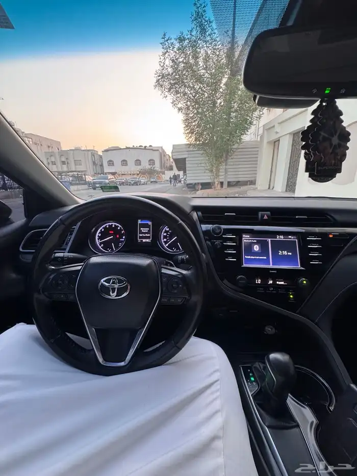 كامري 2020 فل كامل فئة SE 7