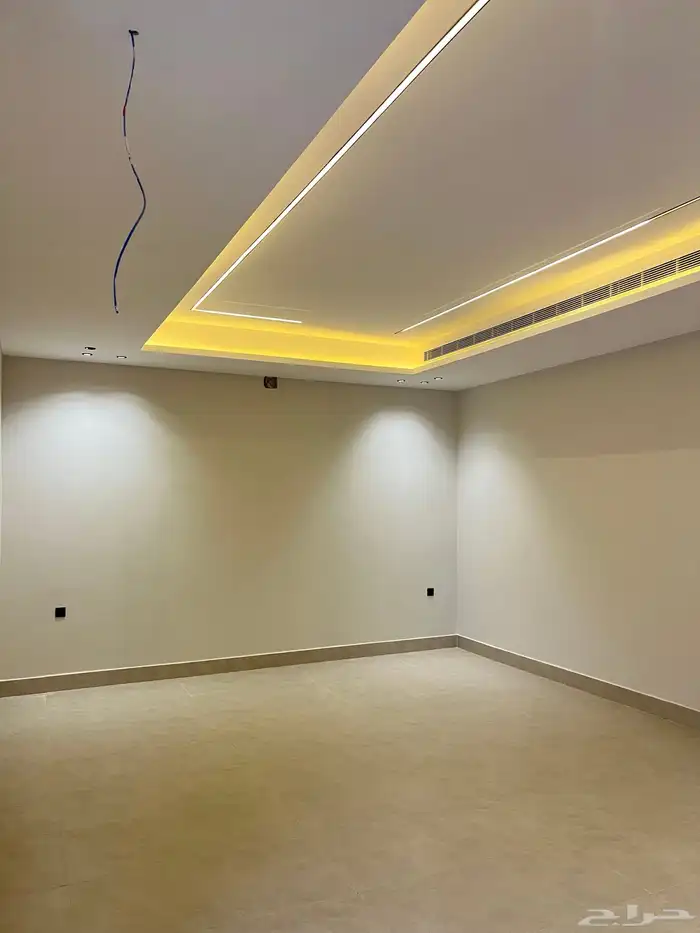 فيلا للبيع بحي المهدية مساحة 312 واجهة شرقية وتكييف مركزي 5