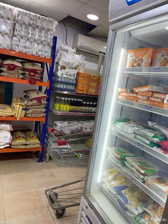 سوبر ماركت للتقبيل او للبيع بكامل اغراضه في سبت الجارة 10