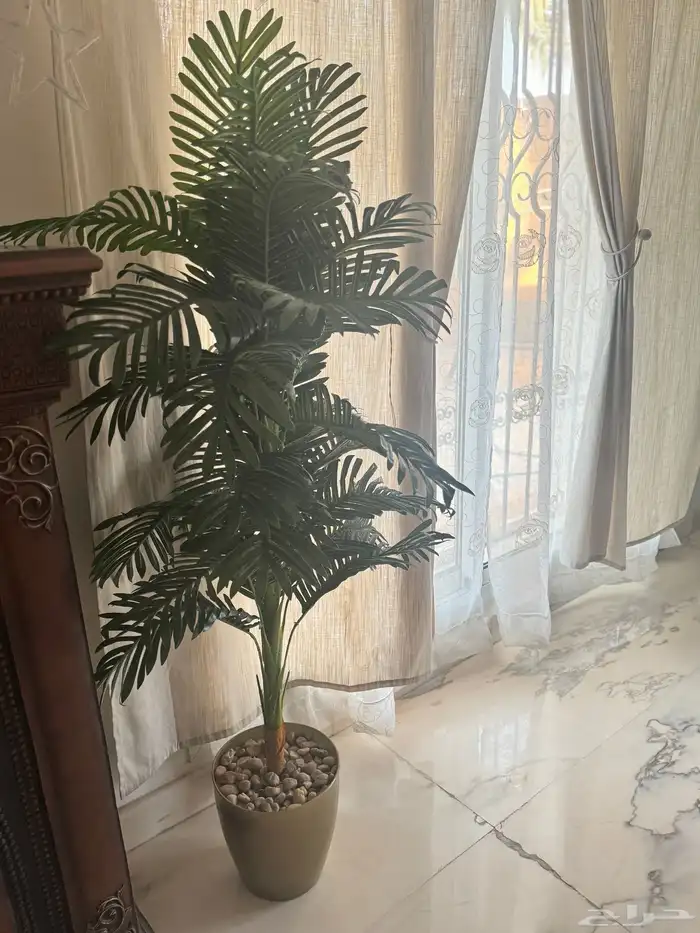 شجره للزينه اصطناعيه طويله 1