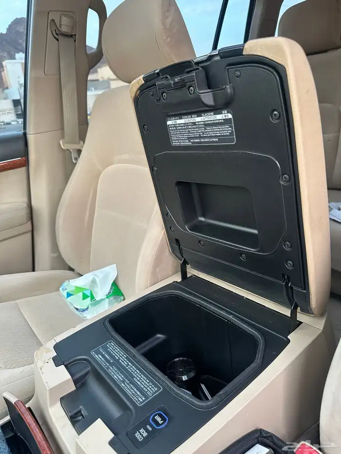 للبيع جي اكس ار 2012 فل كامل v8 11