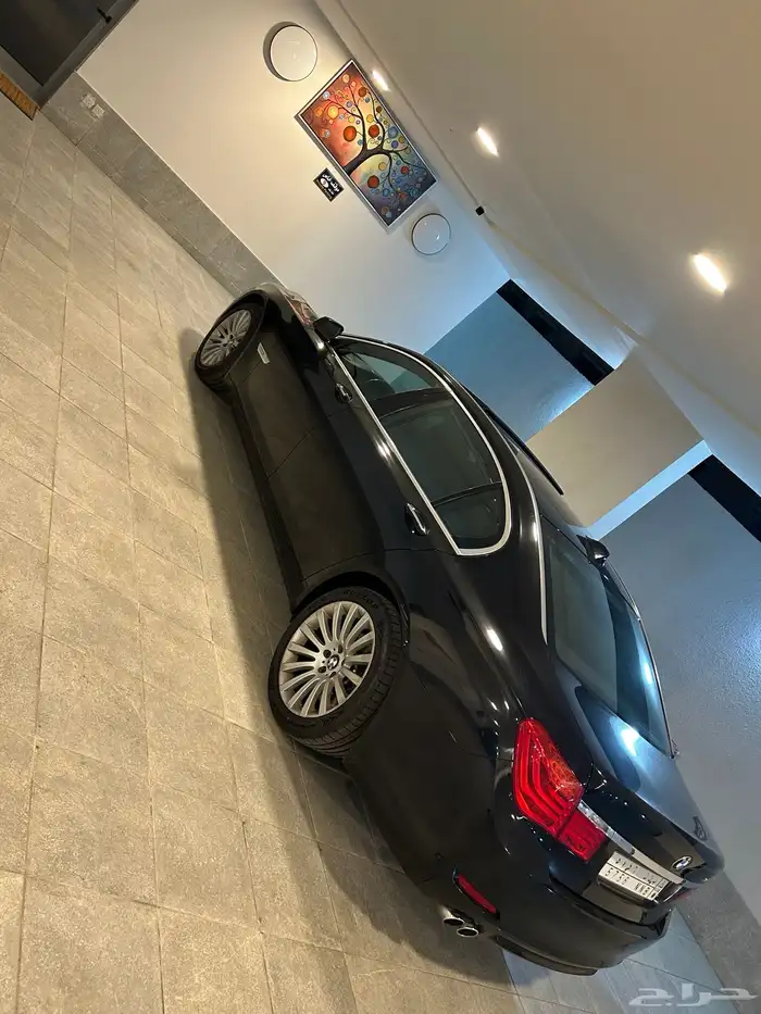 BMW730 2012 4