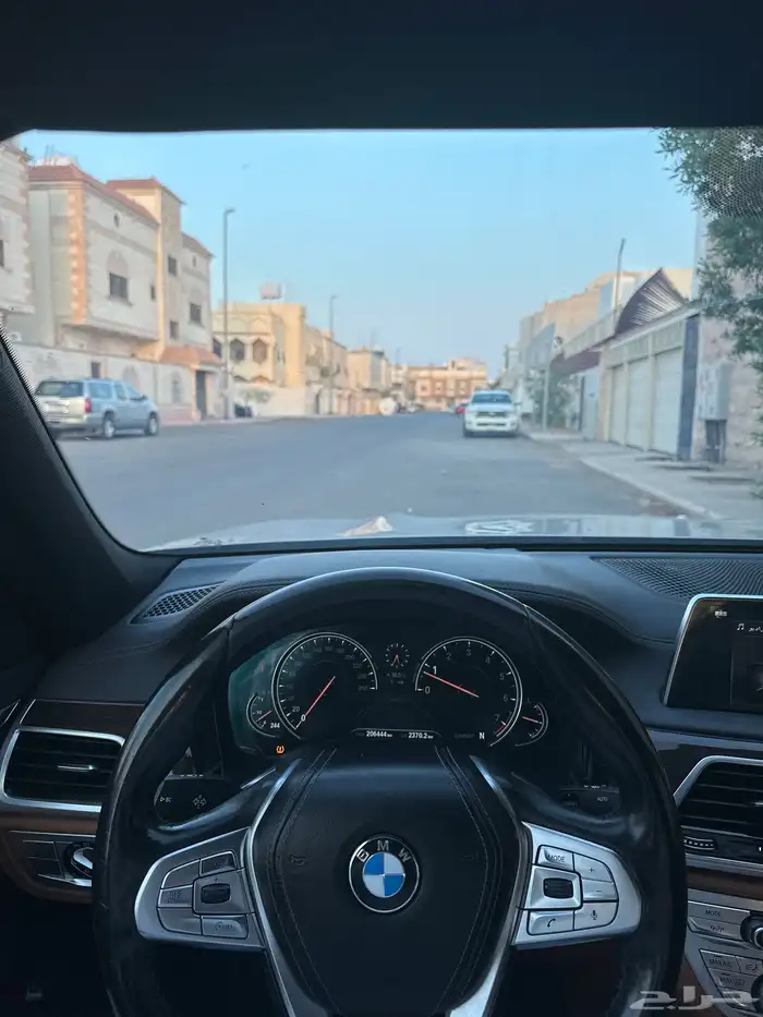بي ام دبليو 730Li BMW فئة البزنس 0
