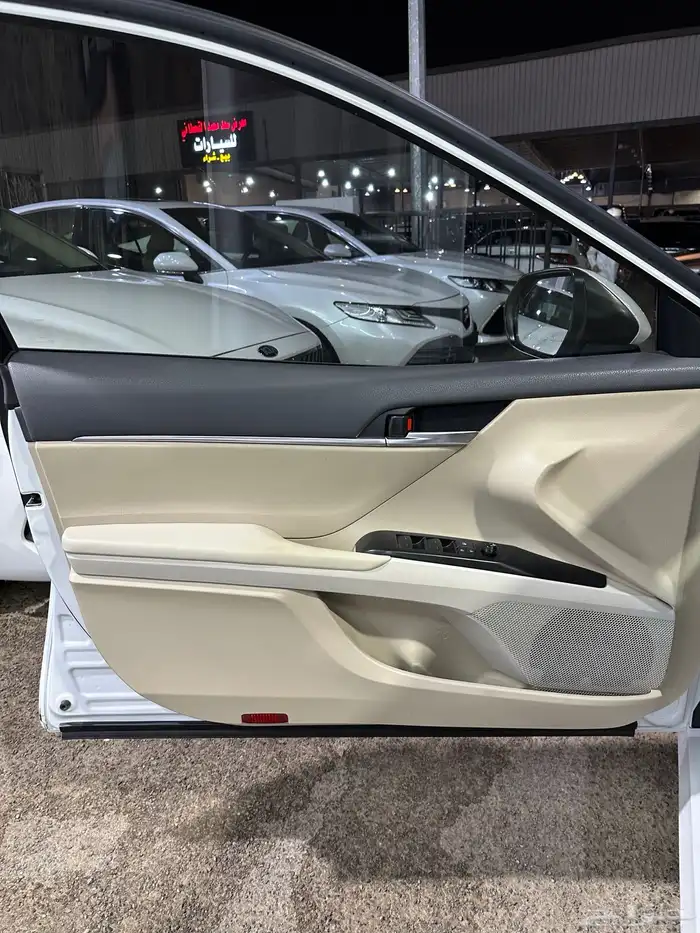 تويوتا كامري 2022 هايبرد 20