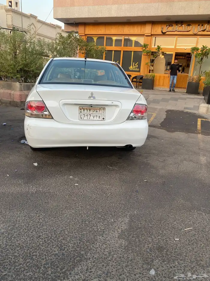 متسوبيشي لانسر 2009 نظييف 4