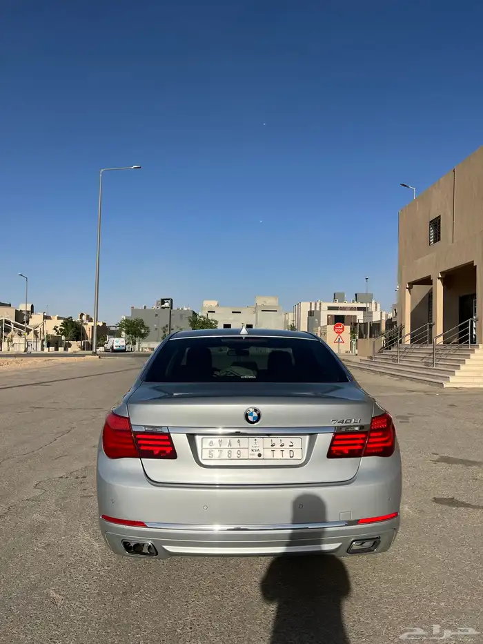 بي ام دبليو 730 2014 3