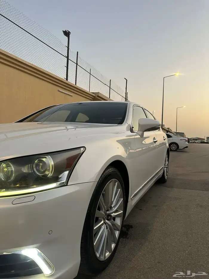 للبيع لكزس LS 3