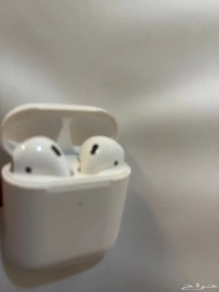 سماعة AirPods الجيل الثاني 1