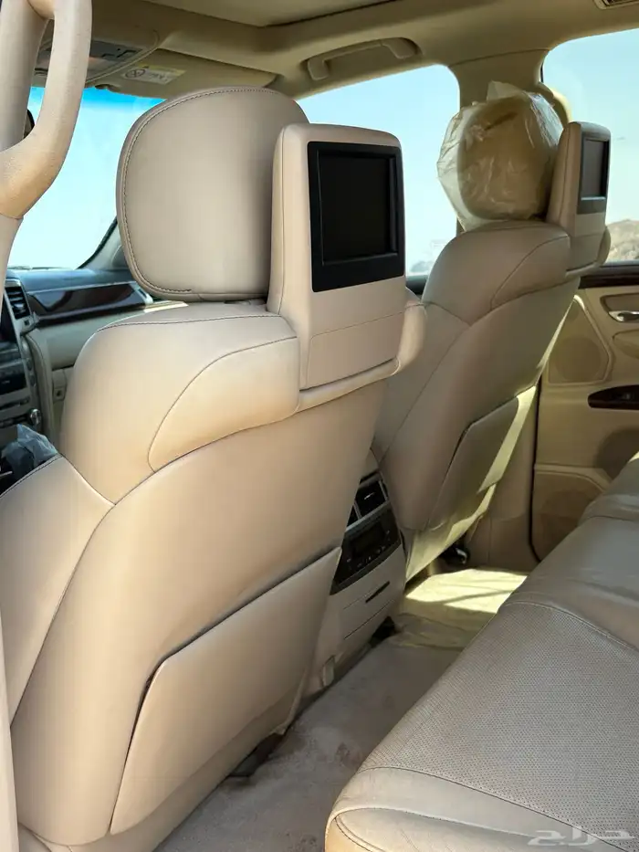 جيب لكزس 2015 9