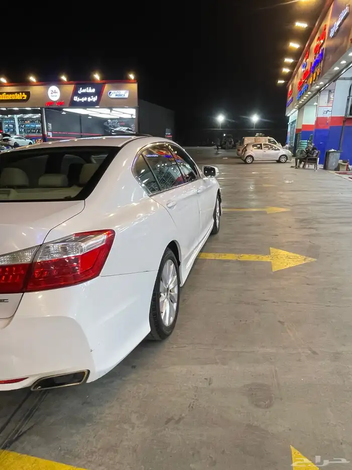 اكورد 2015 للبيع او البدل باترول 13