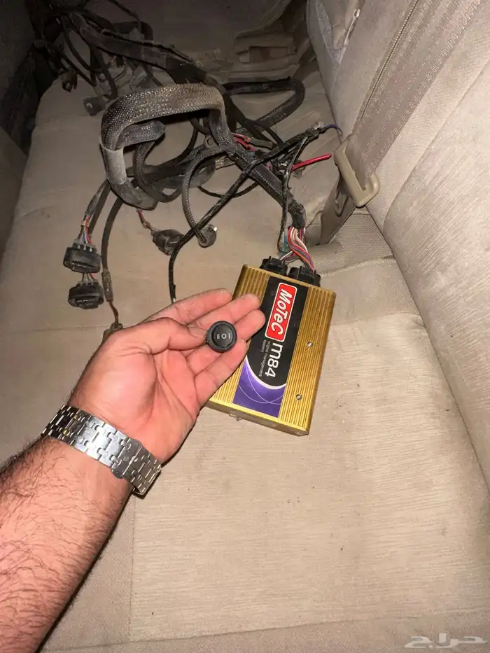 موتك 84 بفياشيه كامله 1