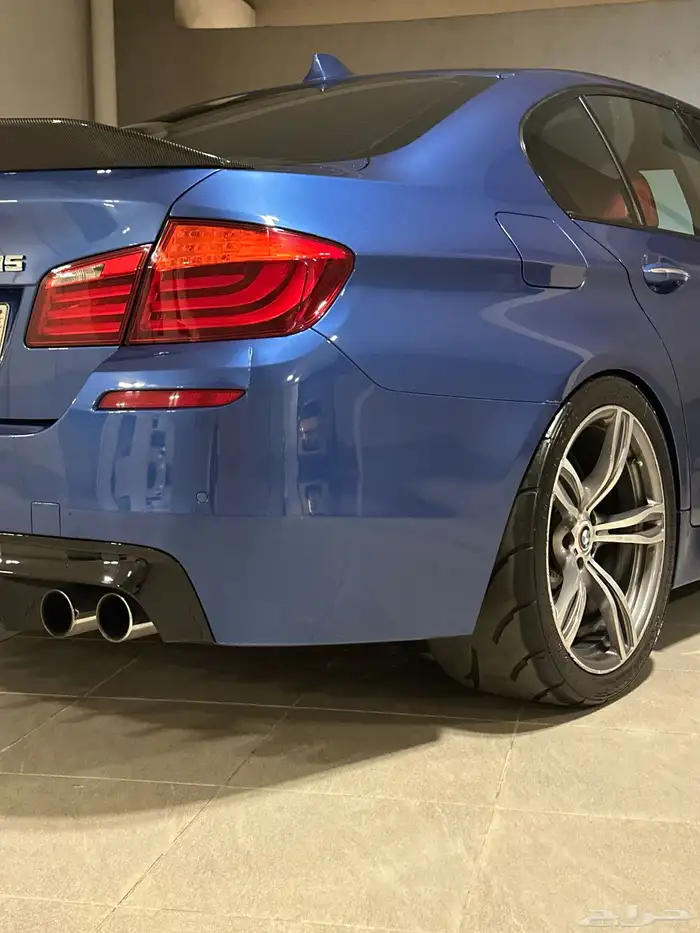BMW M5 12