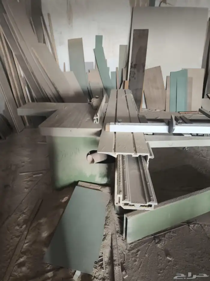 ورشة  ألمنيوم وخشب 10