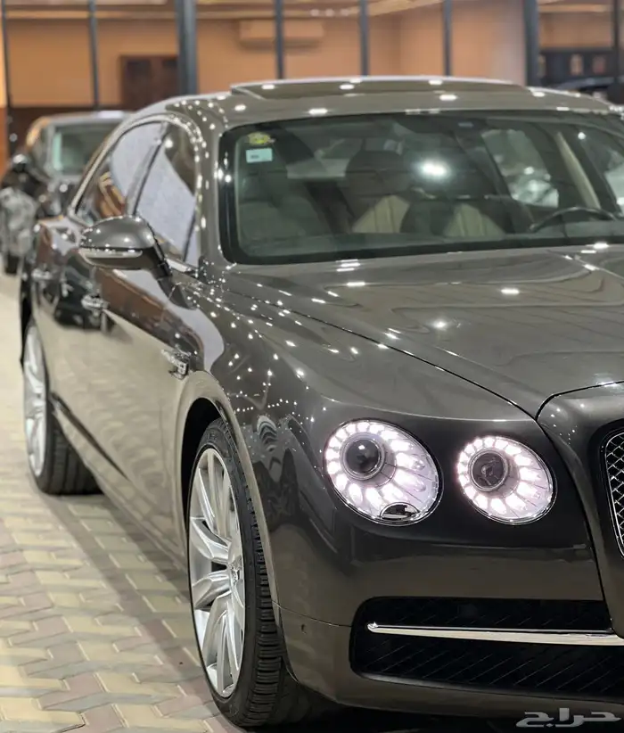 بنتلي فلاينج سبير V12 بحالة الوكالة ممشى 62 (( بسعر 168 )) 7