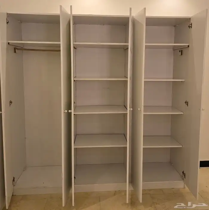 دولاب للبيع 1