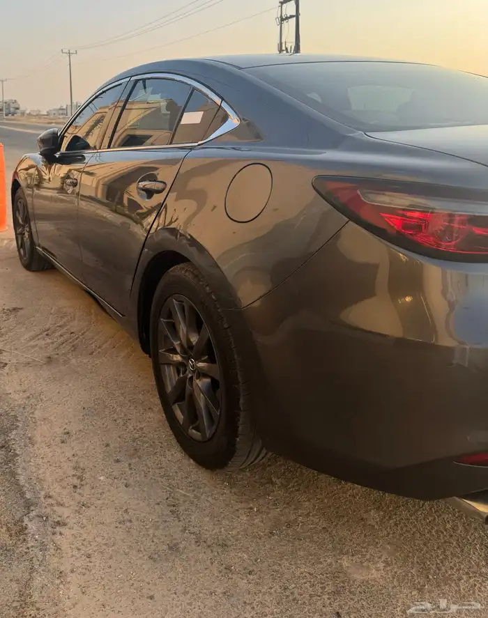 للبيع مازدا 6 2020 او البدل بكامري 18  19  20 4