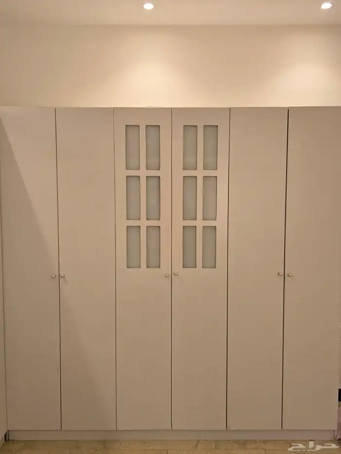 دولاب للبيع 0