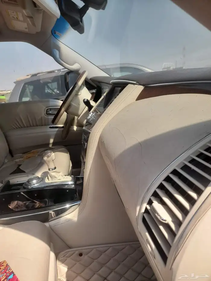 إنفينيتي GX56 2011 6