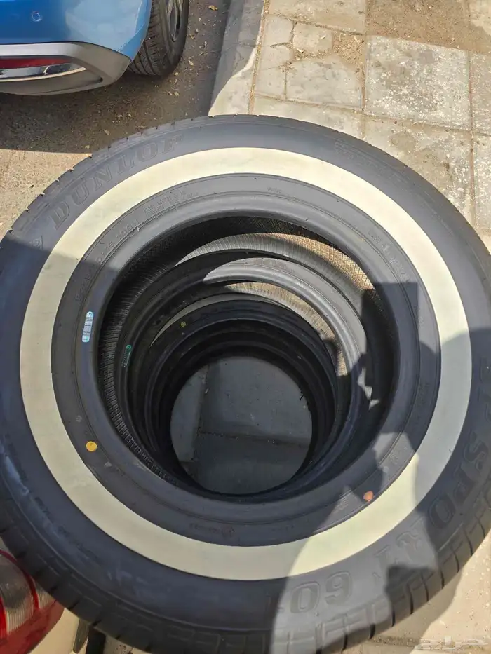 كفرات دنلوب ابو خط 225 70 15 0