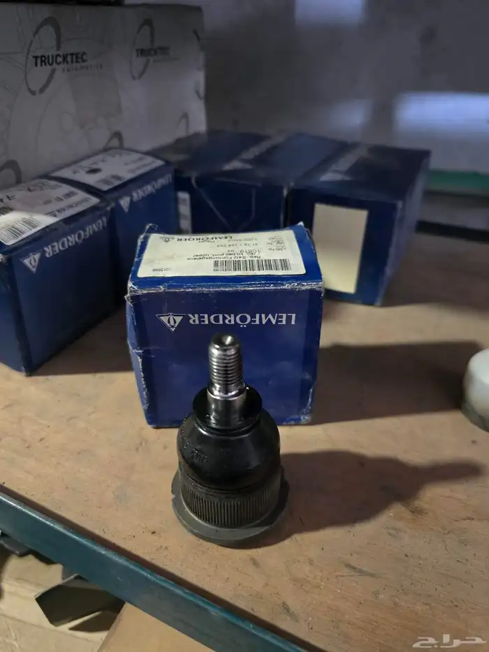 قطع غيار BMW قديم 9