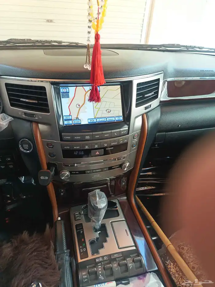 جيب لكزس 2013 22