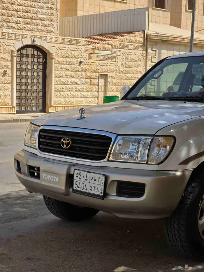 لاندكروزر 2002 وارد عبدالغني 5