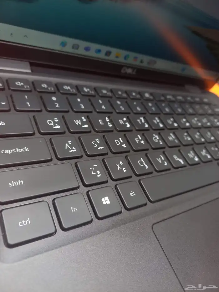 لابتوب dell معالج i7 رام 16 نظيف جيل 11 2