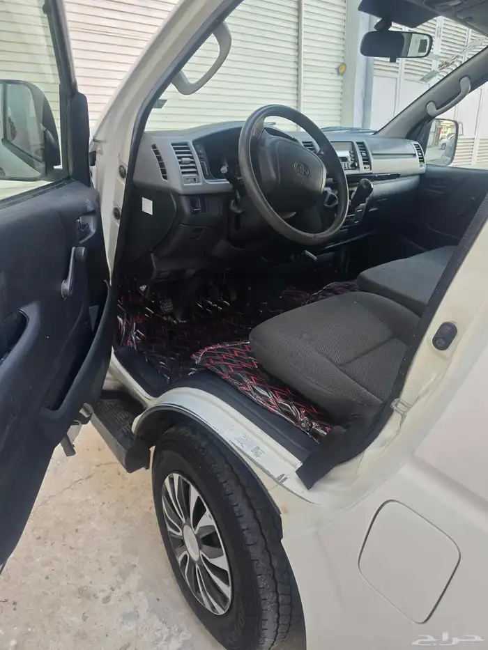 للبيع باص هيس 2011 وكالة من كل شئ البودي راشش نظافه فقط 1