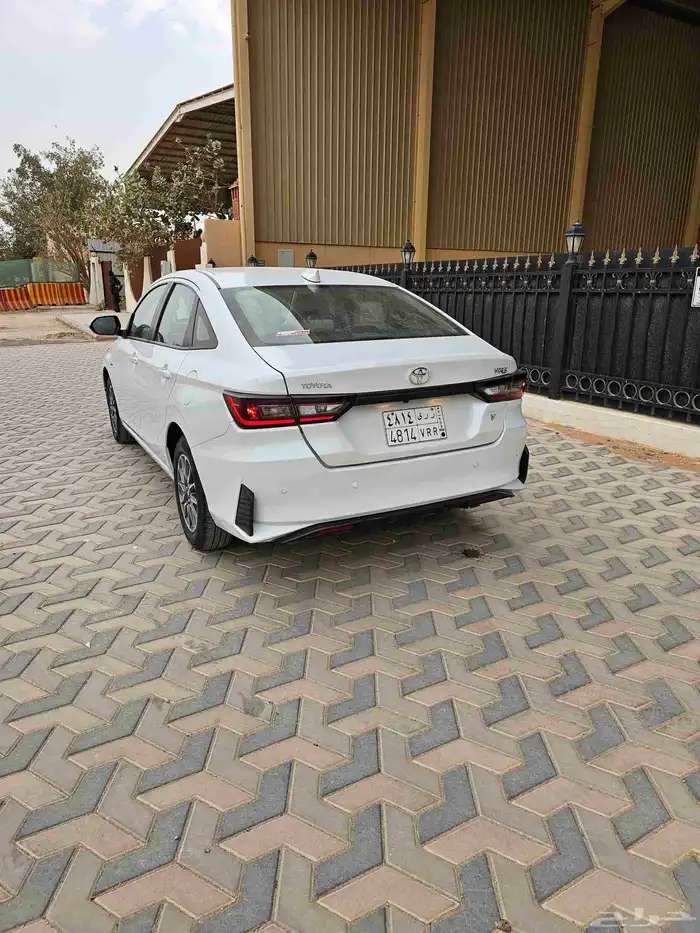 للبيع يارس 2023 السعر 43 2