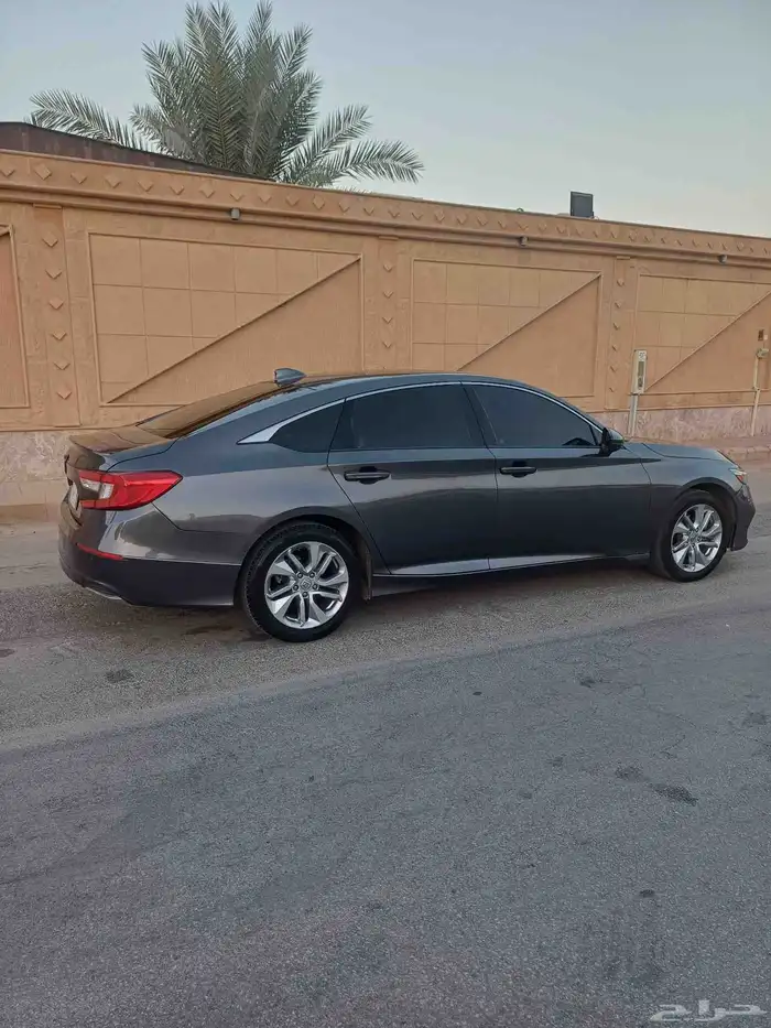 USED FOR Sale NAmE ACCORD MODEL 2020 PRICE 73000 4