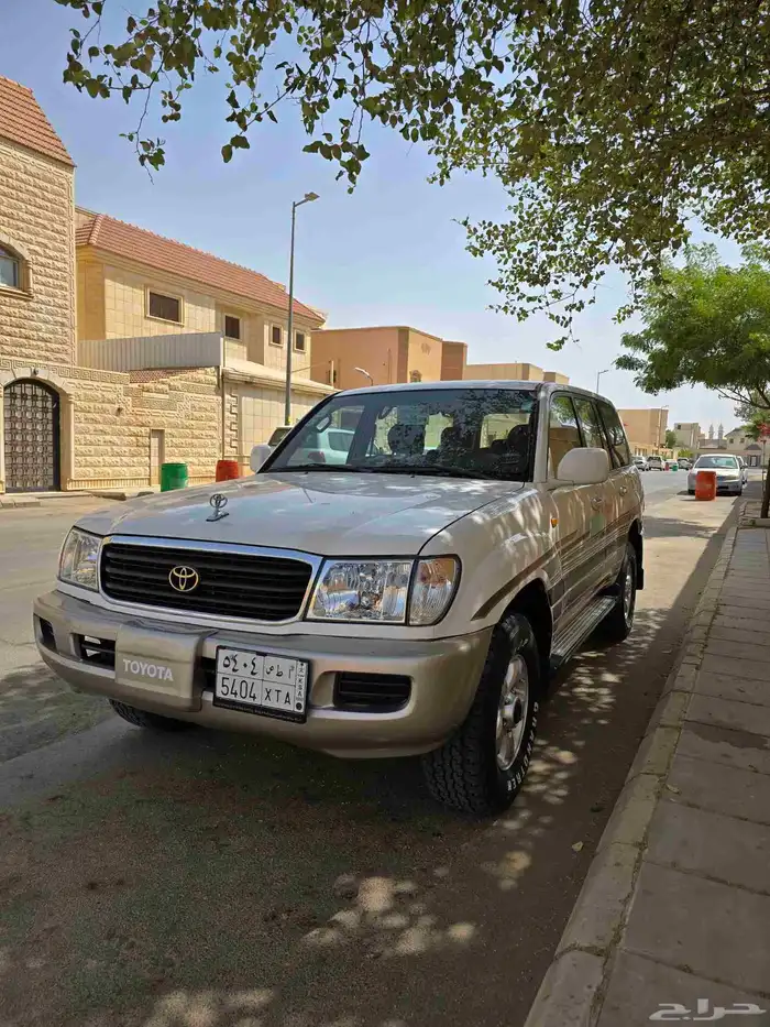 لاندكروزر 2002 وارد عبدالغني 2