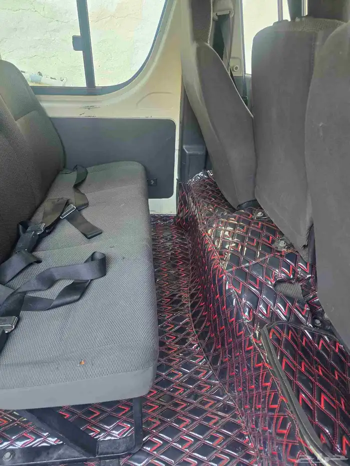 للبيع باص هيس 2011 وكالة من كل شئ البودي راشش نظافه فقط 3