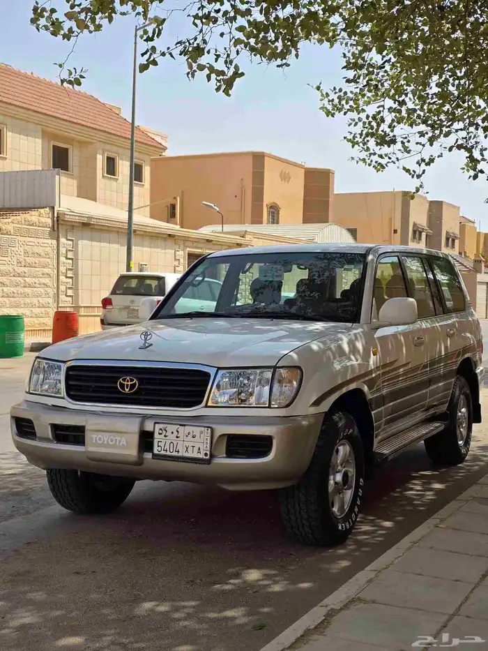 لاندكروزر 2002 وارد عبدالغني 1