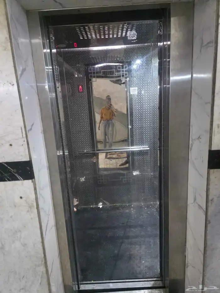 مصعد مستخدم للبيع . عشرة ادوار 4