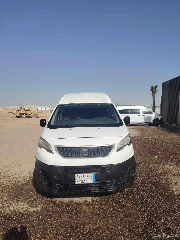 فإن بيجو للبيع لي المهتم فقط وشكرآ 4