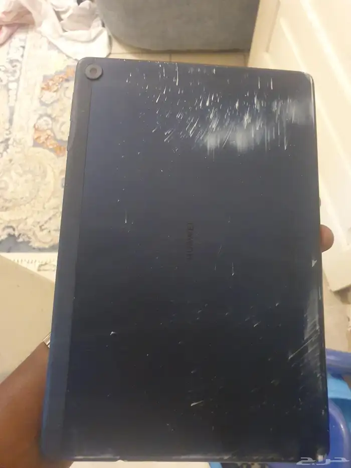 تاب هواوي 10 بوصة في كسر خفيف في أعلى الشاشة سعة الذاكرة32 1