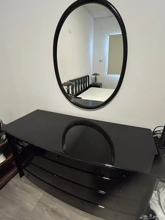 غرفة نوم اسود 1