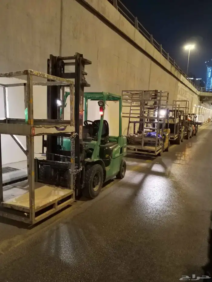 تاجير رافعه شوكيه كرينات فوركلفت للايجار اليومي ونش ونشات 0