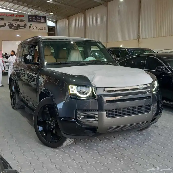 للبيع لاندروفر دفندر 2025 HSE سعودي 2
