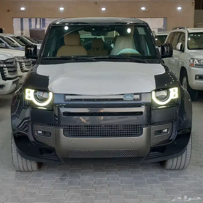 للبيع لاندروفر دفندر 2025 HSE سعودي 0
