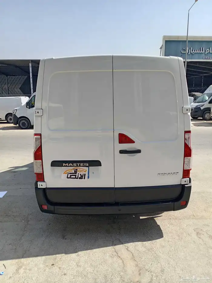 رينو ماستر فان 5
