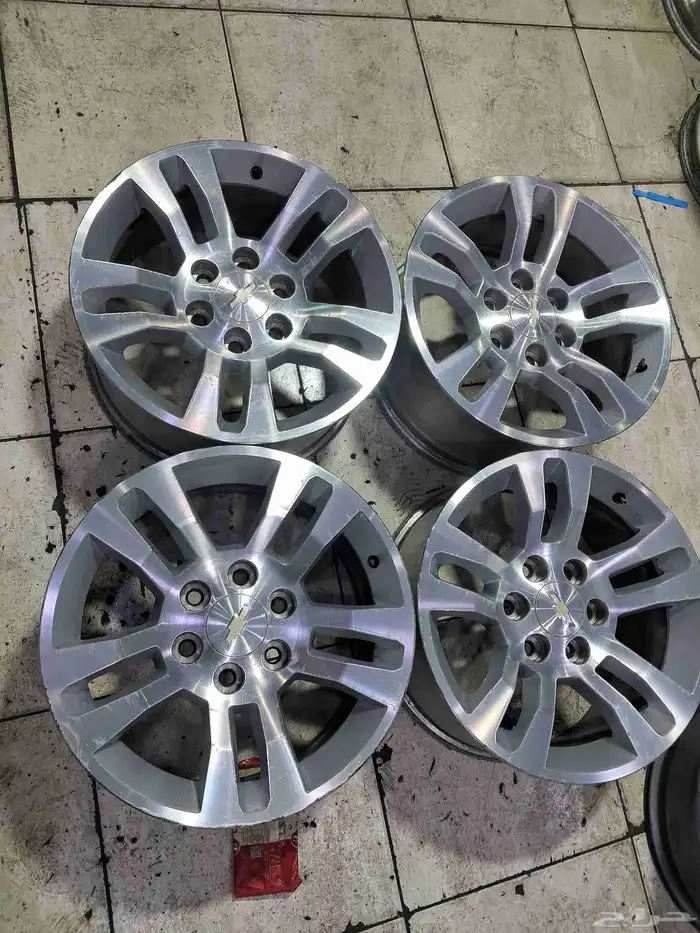 طقم تاهو 2016 مقاس 18 اصليه وكاله 5