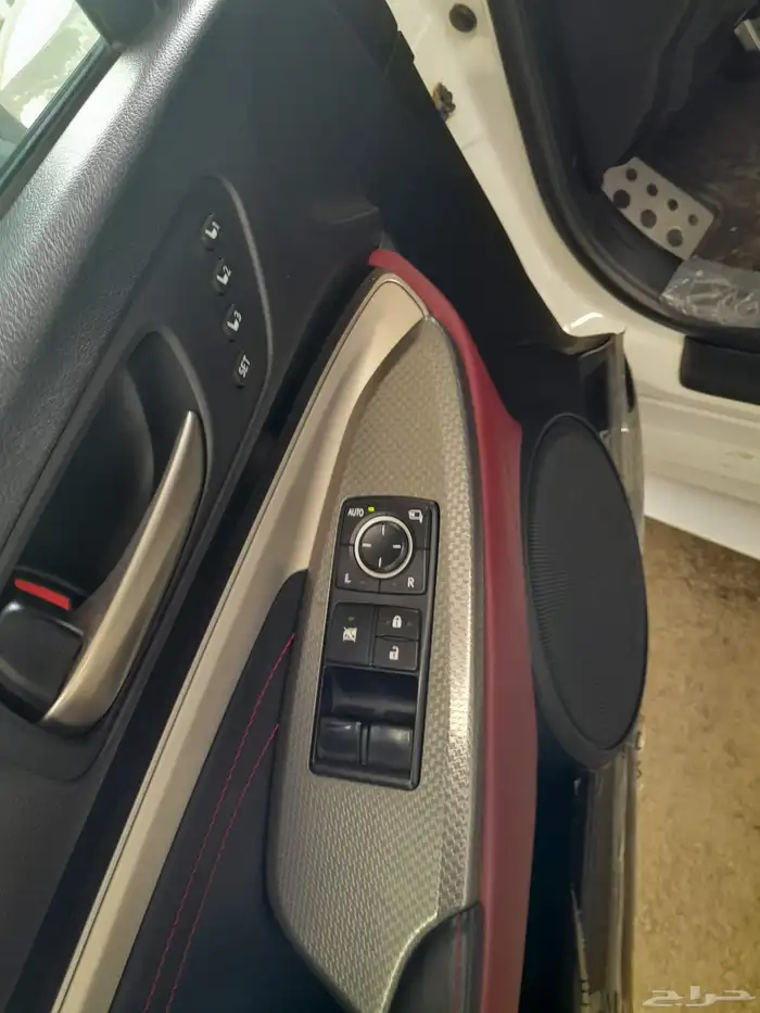 لكزز 2015. RC 350 8