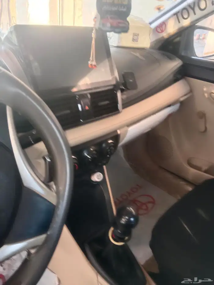 تويوتا يارس 2015 2