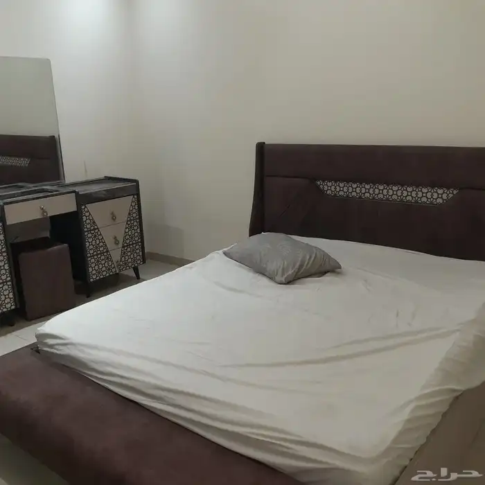 شة 4 غرف مؤثثة للايجار 6